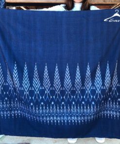 ผ้าย้อมคราม ผ้าซิ่น ลายต้นสนใหญ่ ทอมือ