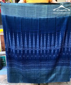 ผ้าย้อมคราม ผ้าซิ่น ลายต้นสน ครามทอง ย้อมครามธรรมชาติ ทอมือแบบ 2 ตะกอ